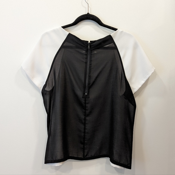 Alice + Olivia White and Black Blouse - Picture 2 of 4